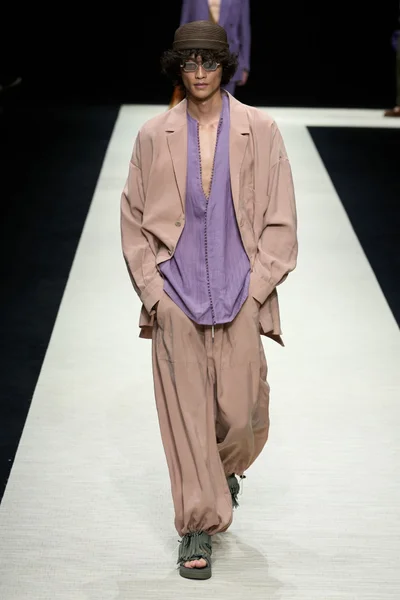 Look 76